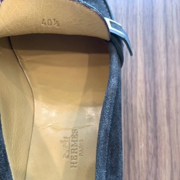 Hermes Men's Brown Loafers - Picture 5 of 10